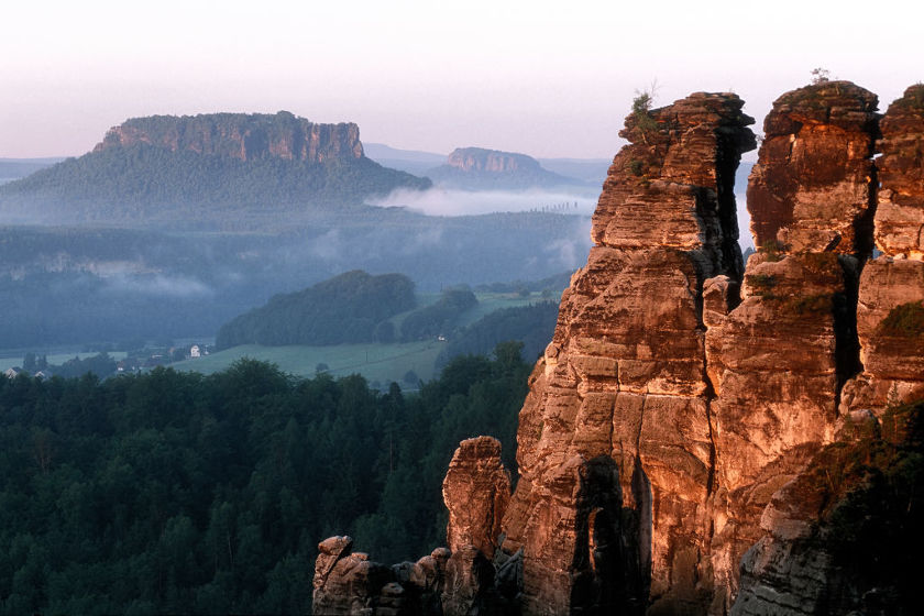 @ Bastei mit Lilienstein_Biohotel Helvetia